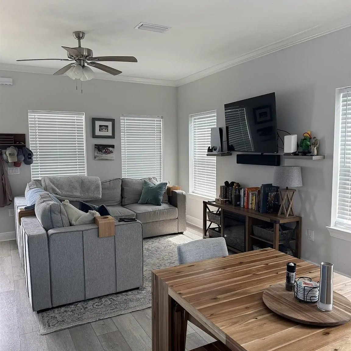 1006 W Main St, Pensacola, FL 32502 photo 3